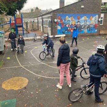 BMX7)