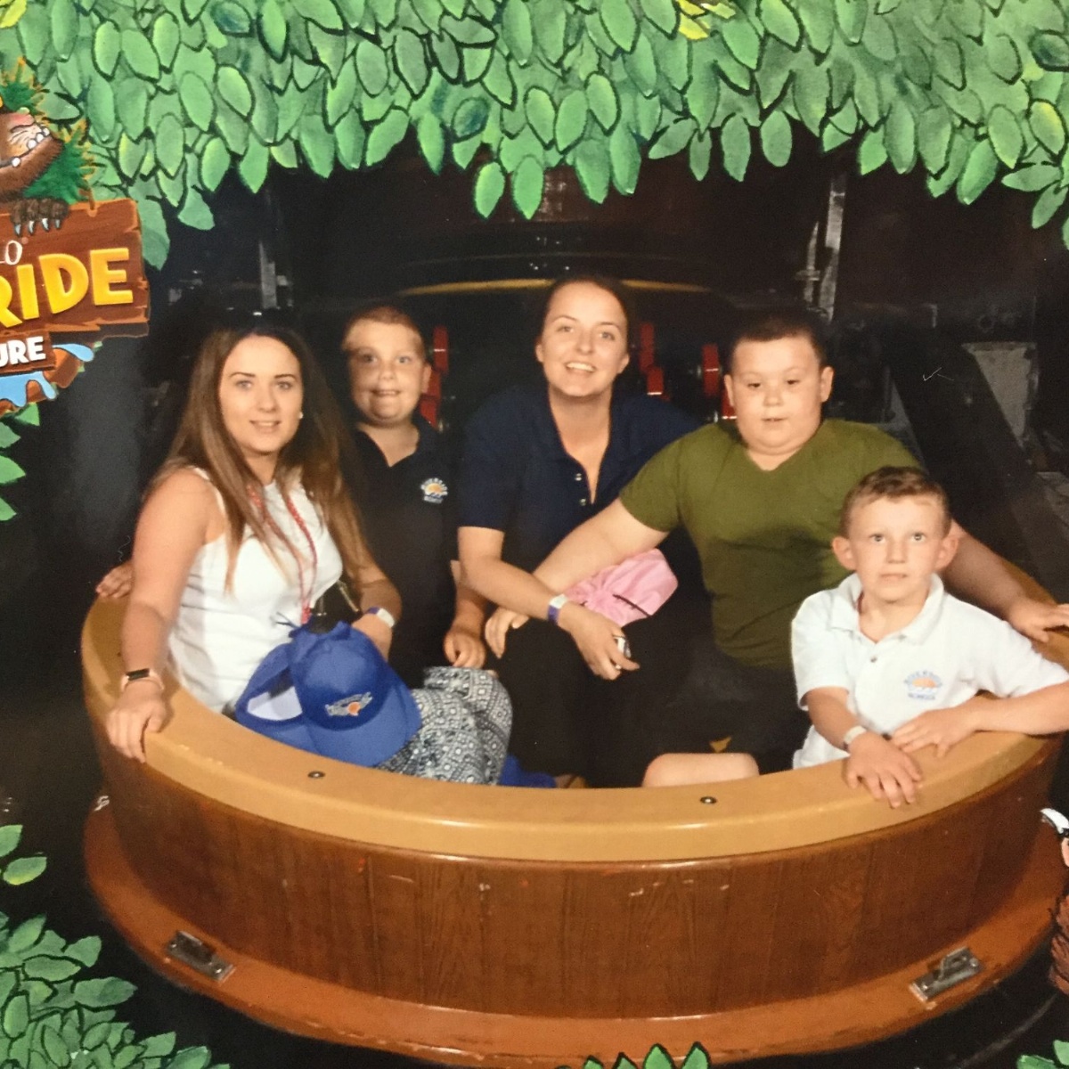 Riverside School - Chessington Trip